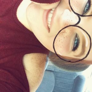 Meet your Posher, Cierra